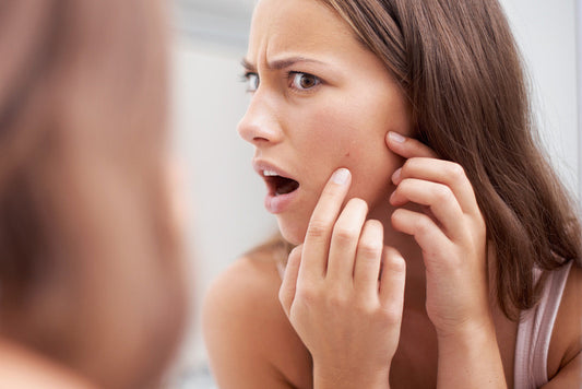 Bruadar Beauty and Skincare Wand: Integrating Blue Light Therapy to Fight Breakouts and Acne